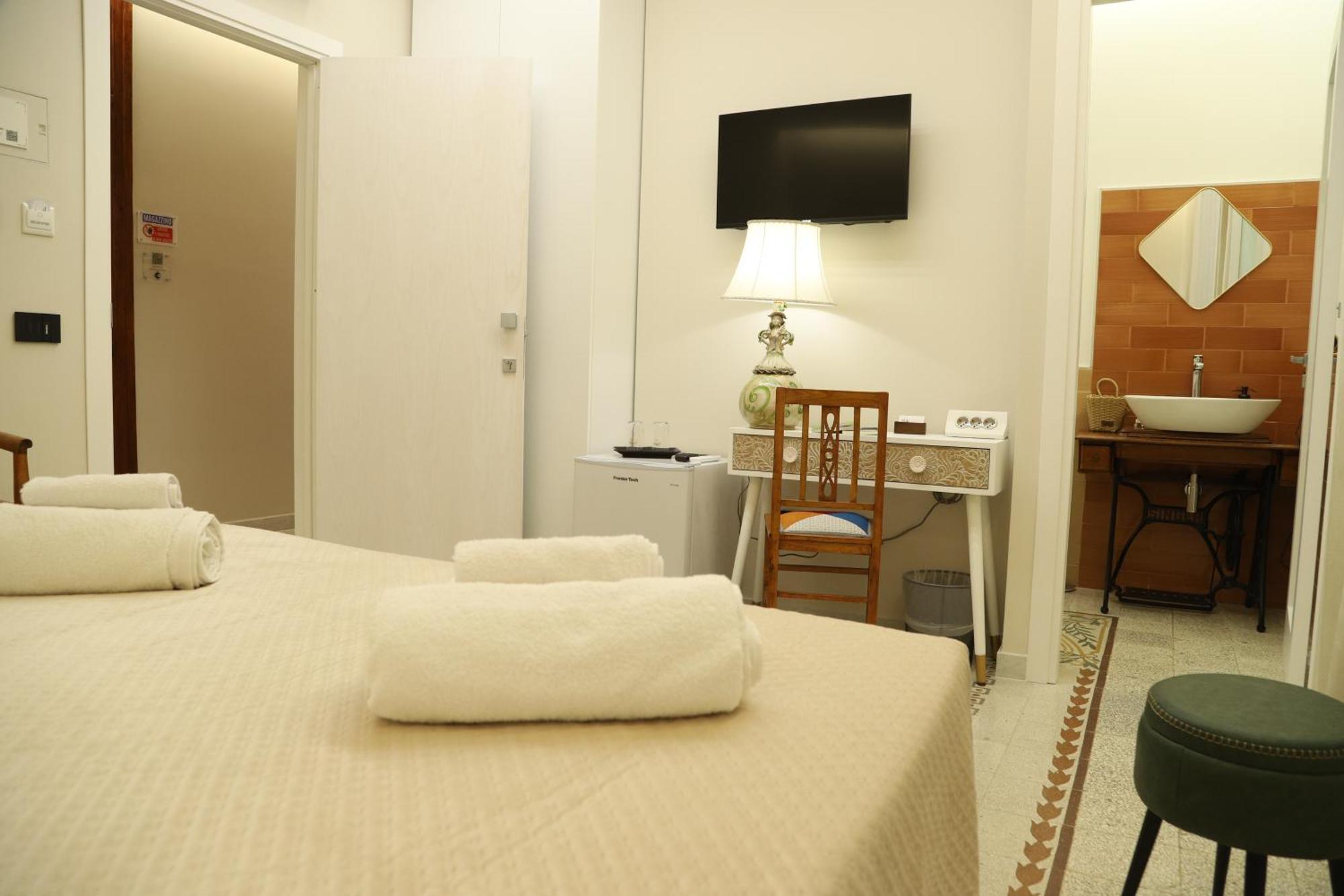Le Tre Ninfe Cinisi Bed & Breakfast Exterior photo